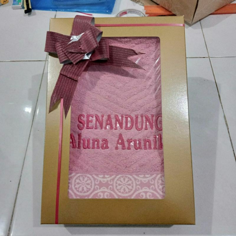 

Box / Kotak Handuk Transparan 22x32cm