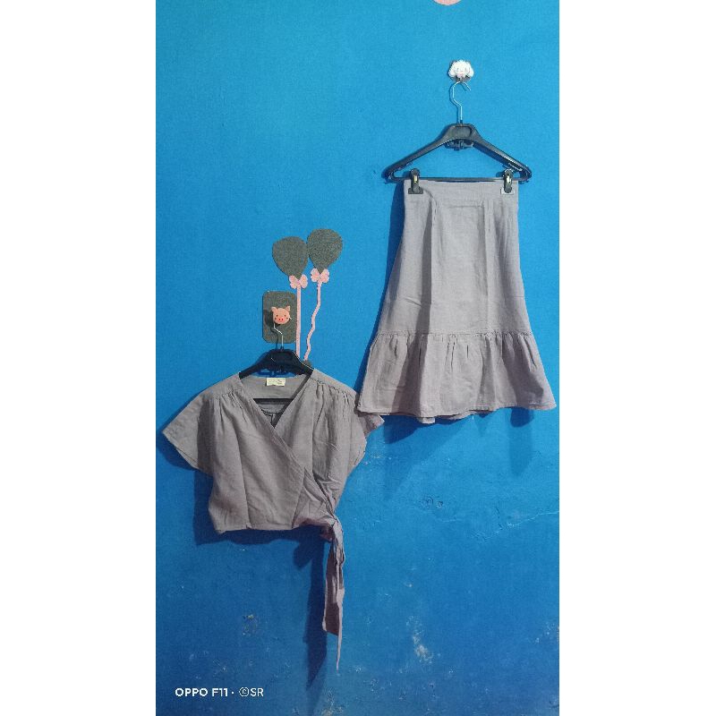 preloved setelan rok wanita abu / set linen
