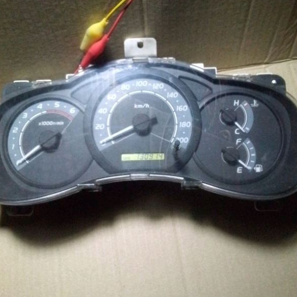 Speedometer Innova type G diesel manual soket dua THN 2004-2008