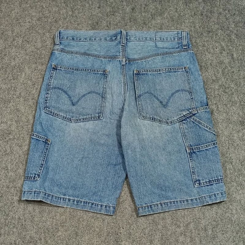 Celana pendek jeans cargo pria CARPENTER LEVIS size 33 second