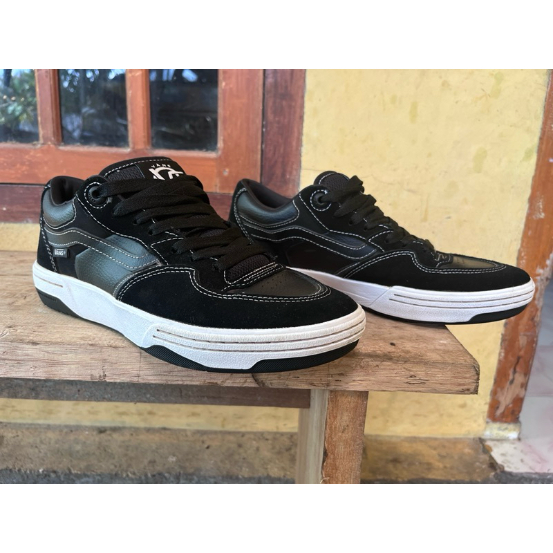 Vans Skate Pro Rowan 2  100% Good Condition (no box)