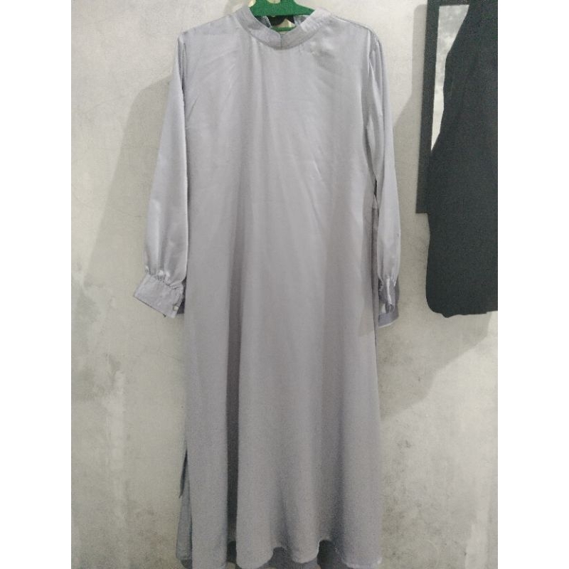 gamis kondangan abu