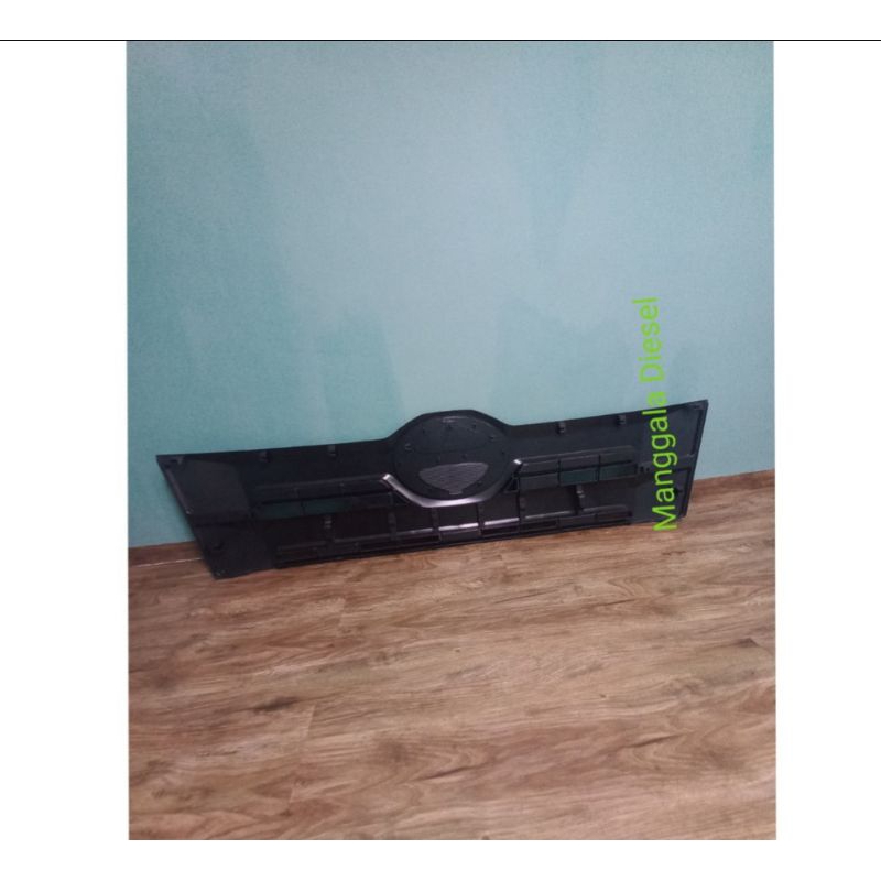 Grill Grille Depan Hino 500