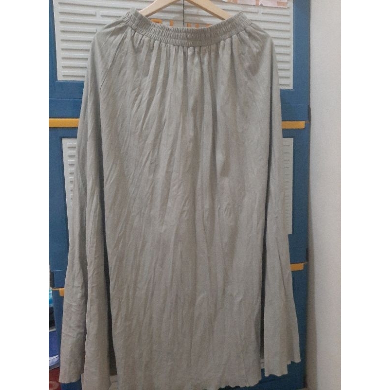 PRELOVED ROK PLISKET by My Sorella