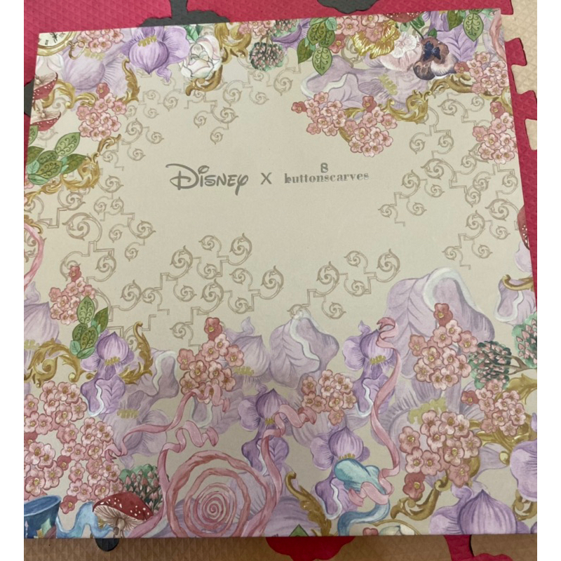 NEW Buttonscarves Wonderland Pearl