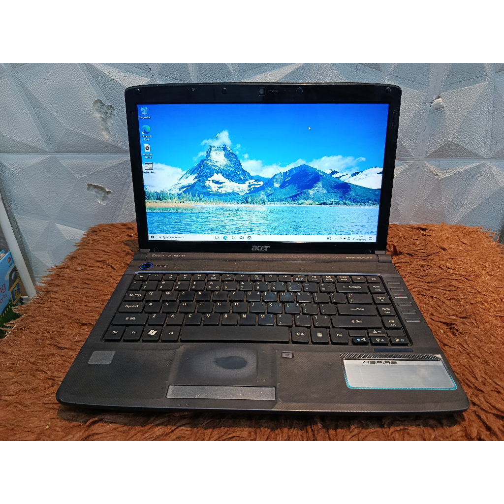 Laptop Acer Aspire 4736 Windows 10 home 64 bit  Processor Intel core 2 duo CPU 2.2ghz  Ram 3gb  Peny