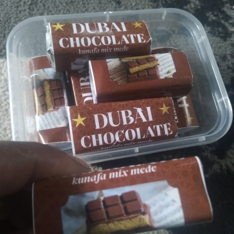 

COKLAT DUBAI MINI VIRALisi 6 pcs
