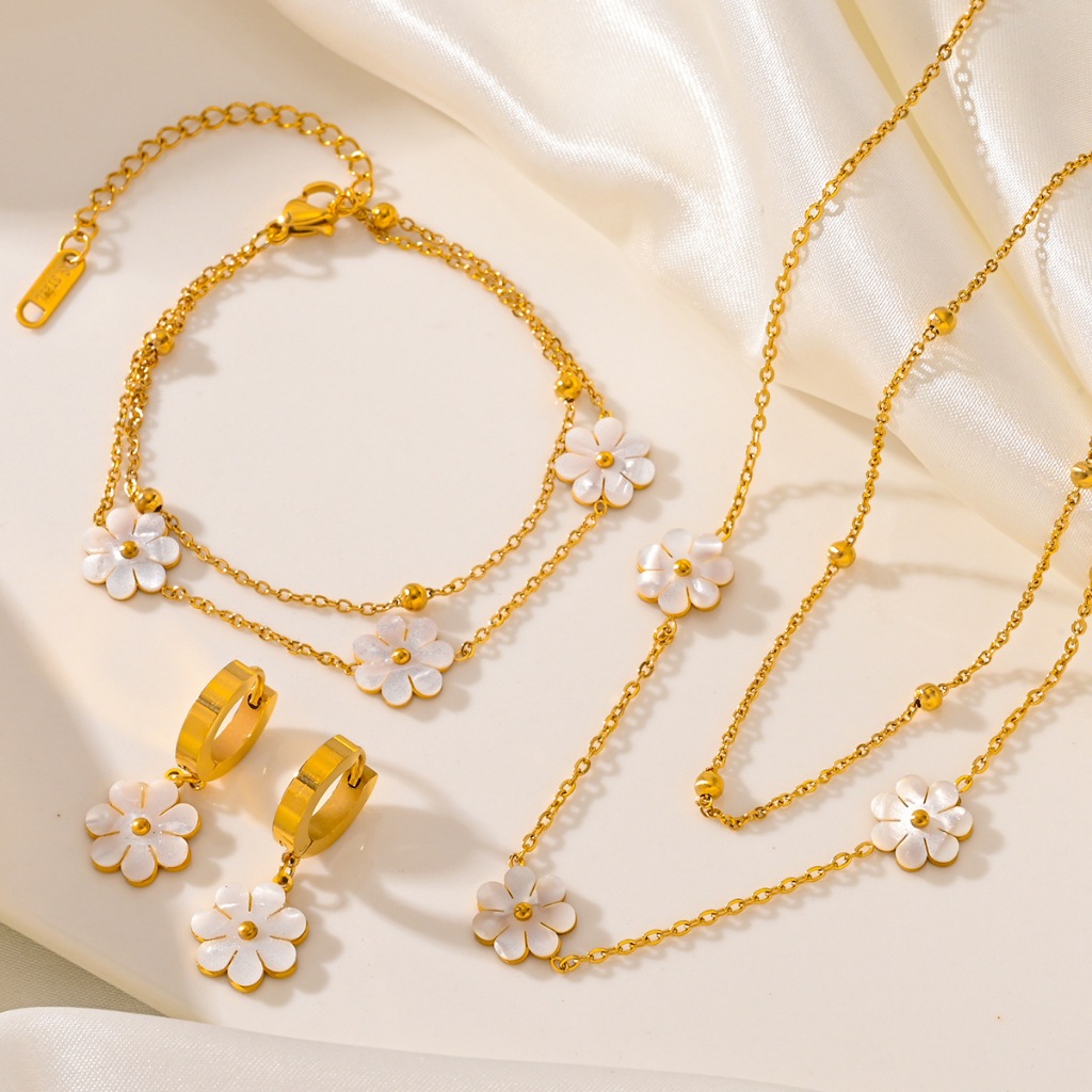 Set Perhiasan Daisy Putih – Kalung, Gelang & Anting Elegan | Aksesoris Wanita Cantik & Minimalis Har