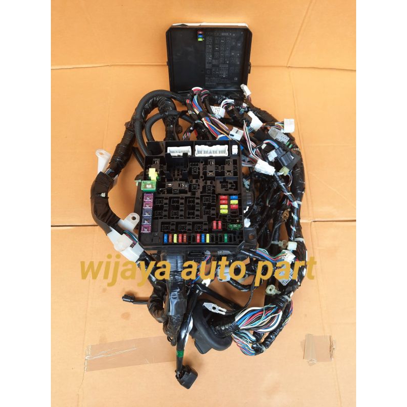 CABLE KABEL BODY FR DEPAN MESIN HARNESS CHASSIS MITSUBISHI DELICA 8501C543