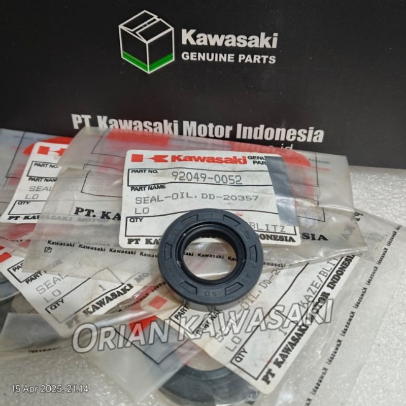 Seal roda depan kawasaki athlete, blitz, kaze, zx130, zone original