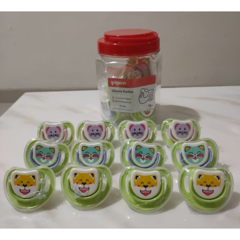 Empeng Pigeon hijau kemasan lama, silicone Pacifier mini light
