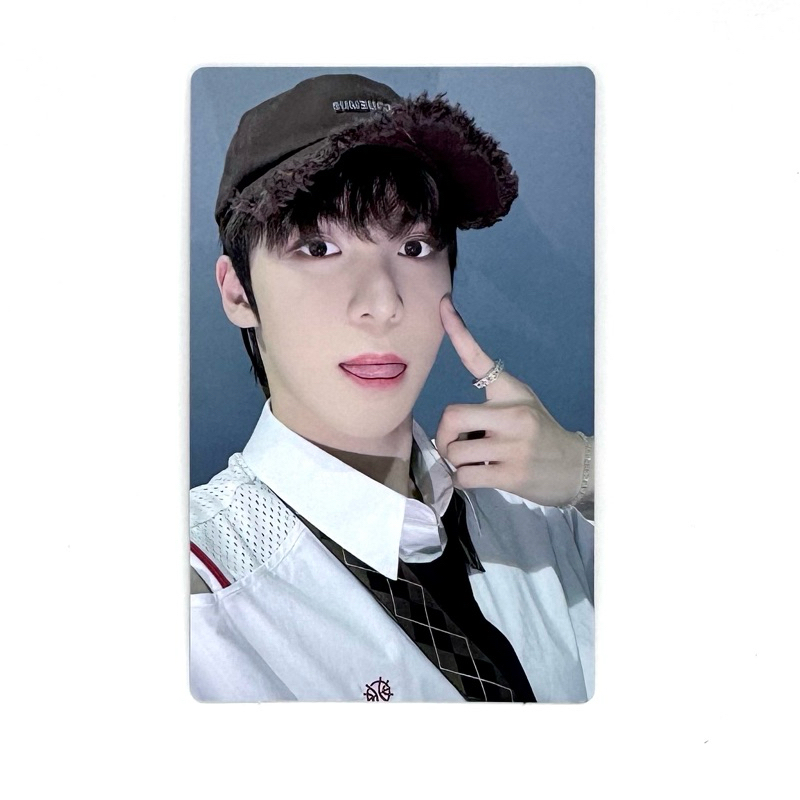 Ateez Birthday Photocard [HongJoong, SeongHwa, YunHo, YeoSang, San, MinGi, WooYoung, JongHo]