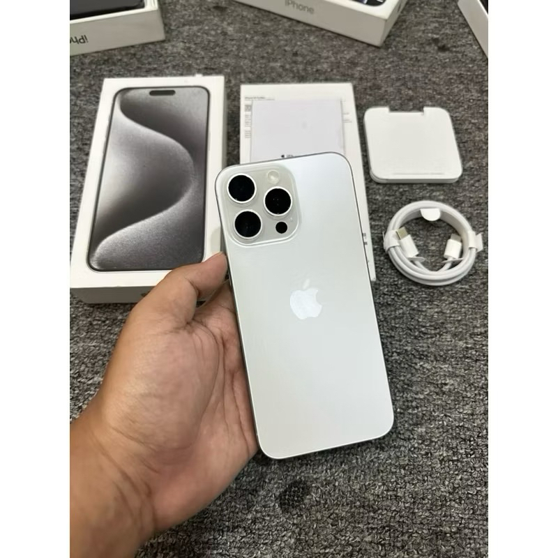 iphone 15 pro max 256gb ibox second white titanium super likenew
