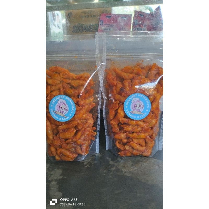 

kacang sembunyi pedas manis