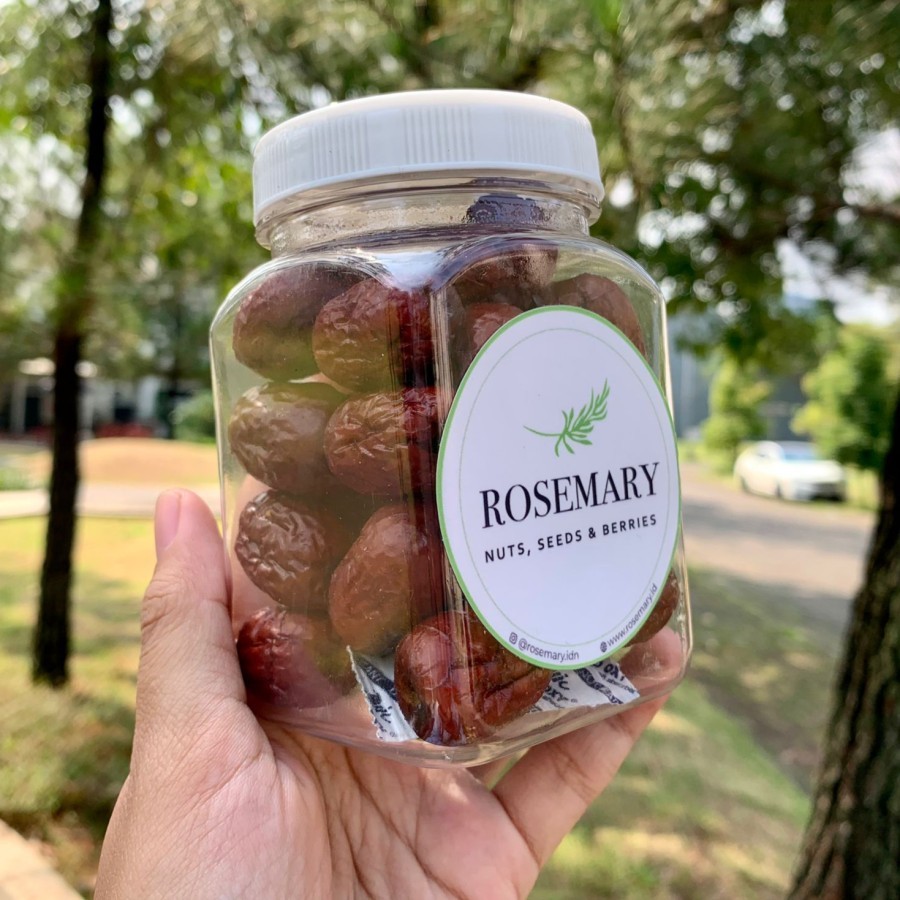 

Kurma Merah-Red Dates Chips-Freeze Dried Red Dates-Freeze Dried Jujube