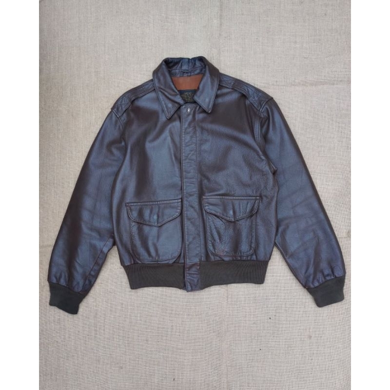 Avirex Vintage A2 Leather Jacket Bomber Pilot Army Military Jaket Kulit Classic Retro Rugged Style