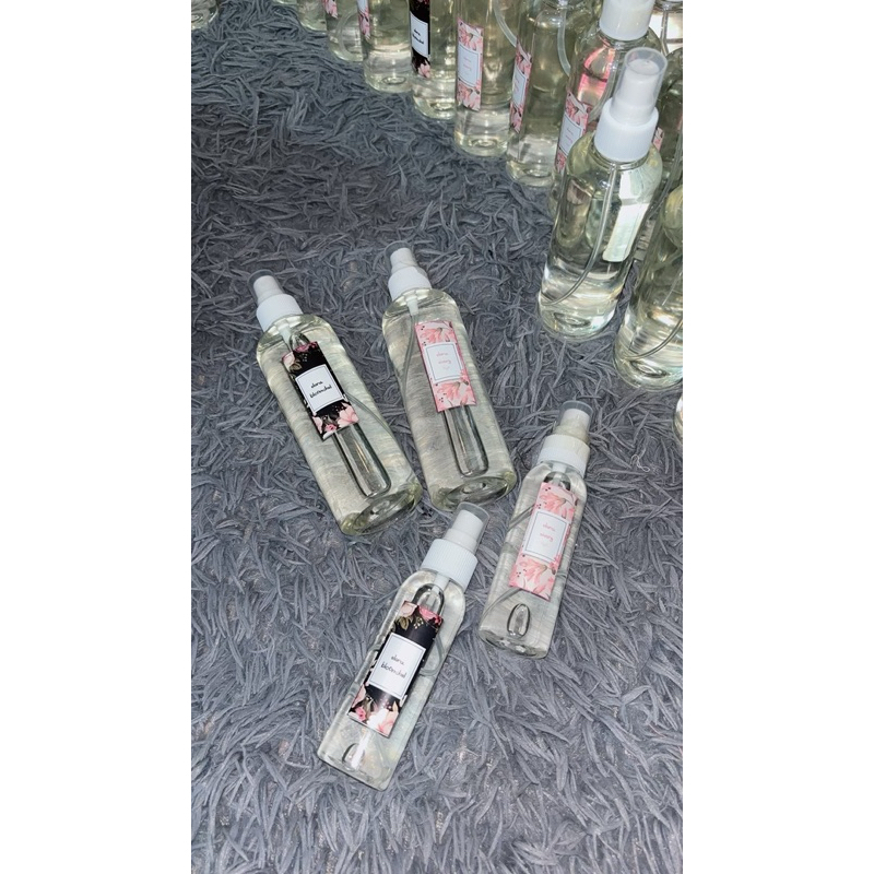 Etalase Co.Parfum Elora.eivory