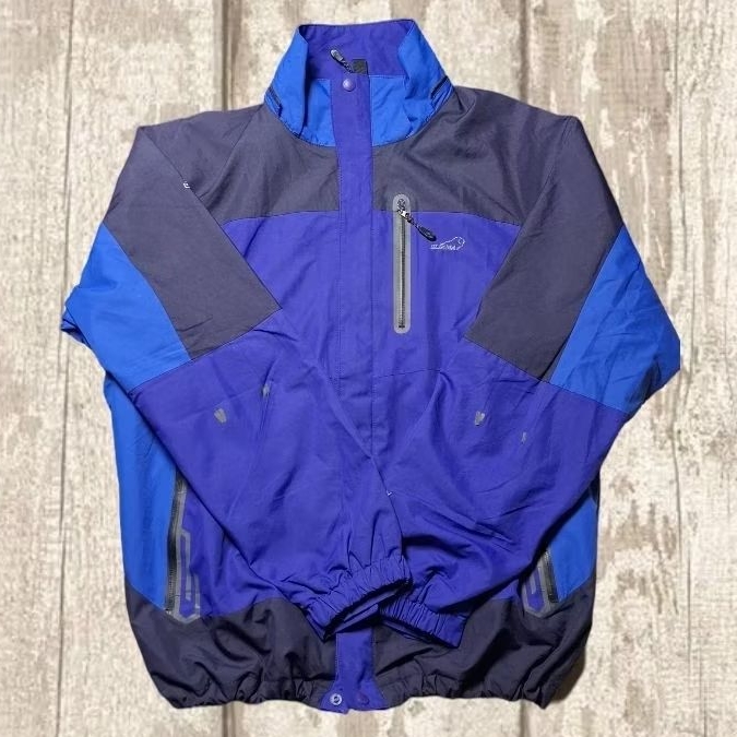 Jaket Outdoor Non Hoodie Elfama Second Branded