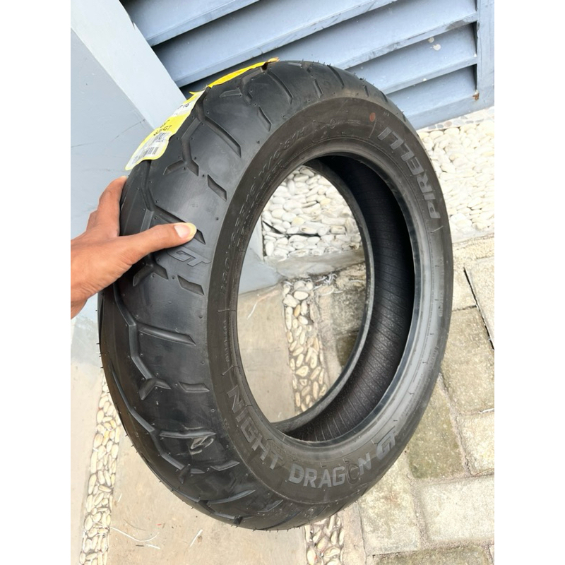 Ban pirelli ukuran 180/65-16 pirelli Night dragon gt