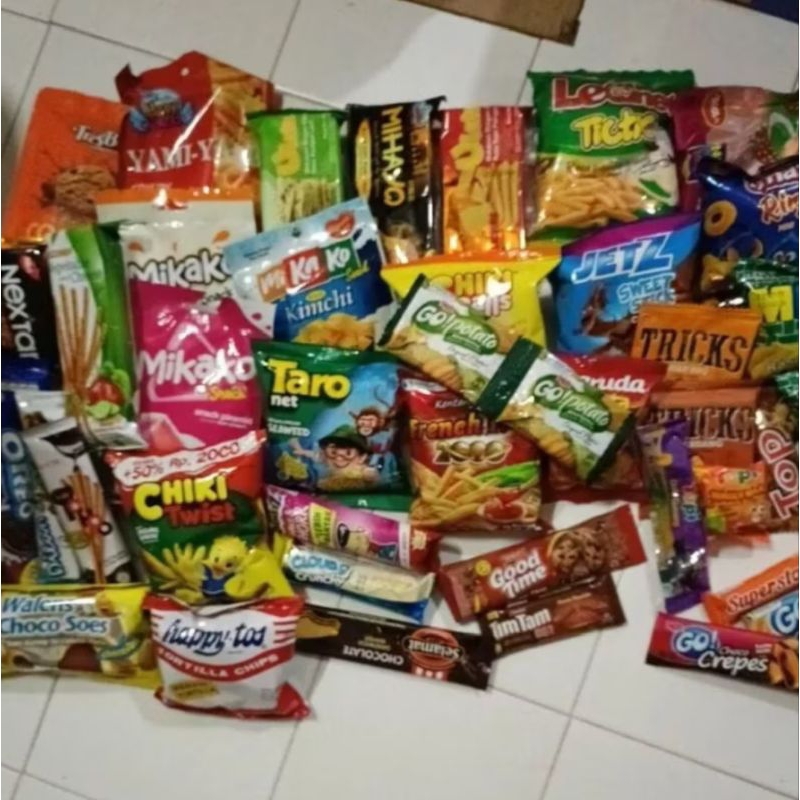 

Snack random all 2000 16 pcs
