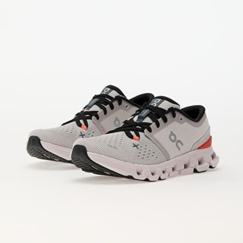 SEPATU ON RUNNING CLOUD X4 SILVER/FLAME