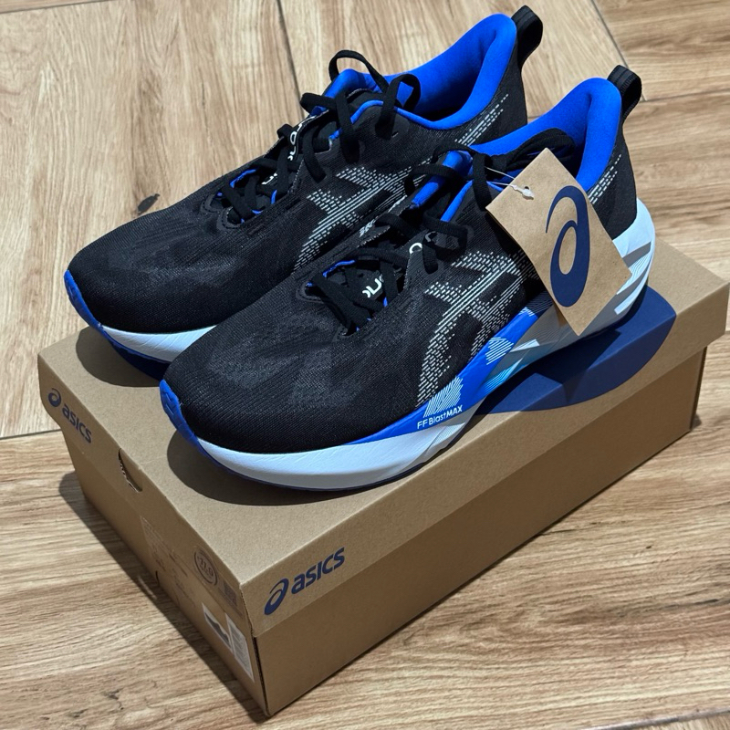 Asics Novablast 5