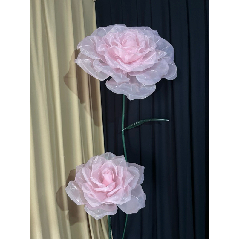Giant Flower Rose Mawar Bunga Hiasan Kain Organza Kelopak Besar Jumbo Dekorasi 70cm