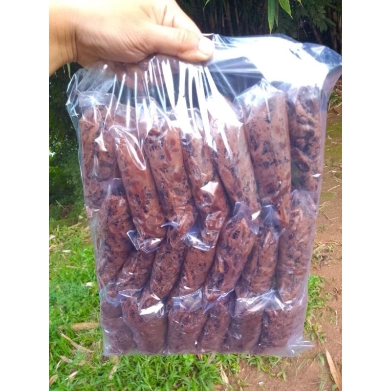 

1pak lumpia coklat lumer isi 20bks harga 32000