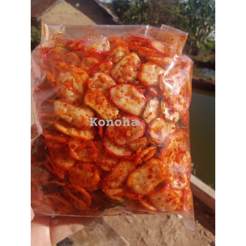 

seblak bantat kerupuk bulat kemasan 250 grm rasa pedas daun jeruk