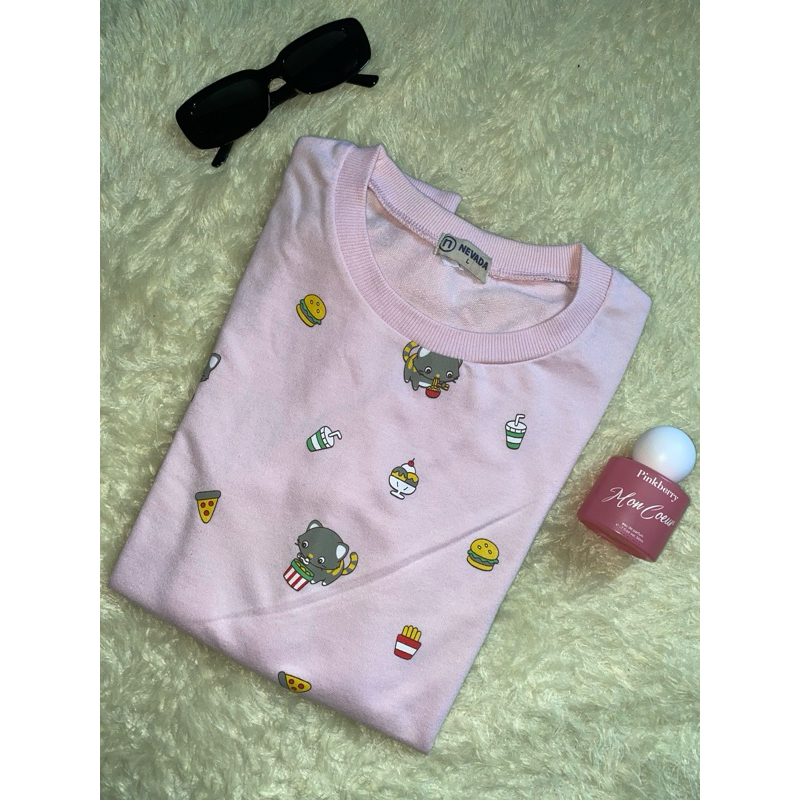 [Preloved] Atasan Wanita Sweater Nevada Murah / Baju Wanita / Kaos Salur / Kaos Phenomenal