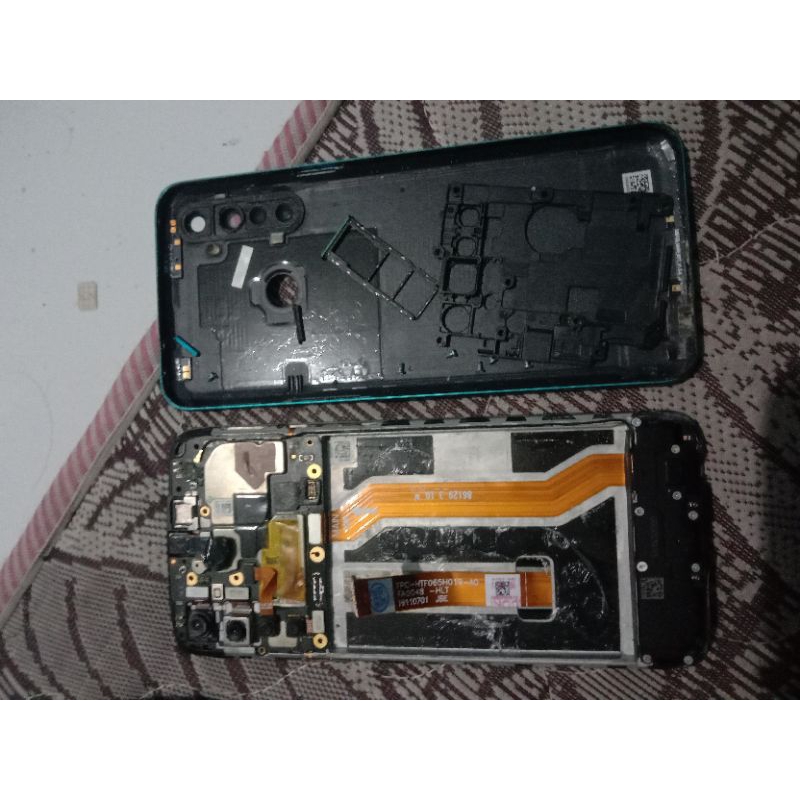 realme 5i minus soket lcd