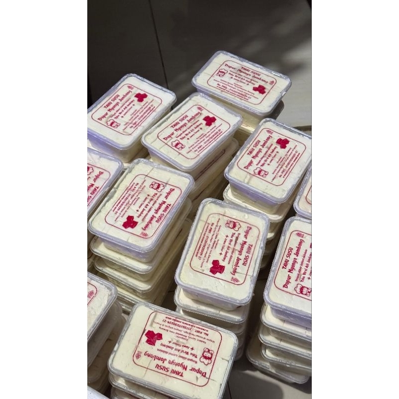 

tahu susu dapur nyonya jombang