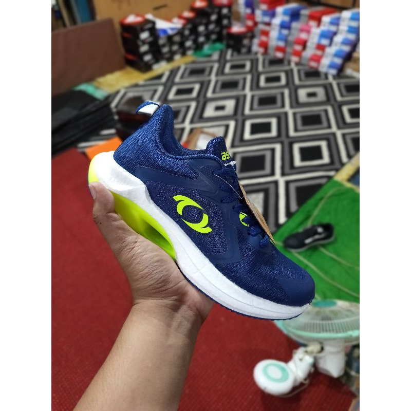 astec kaisar running navy original BNIB