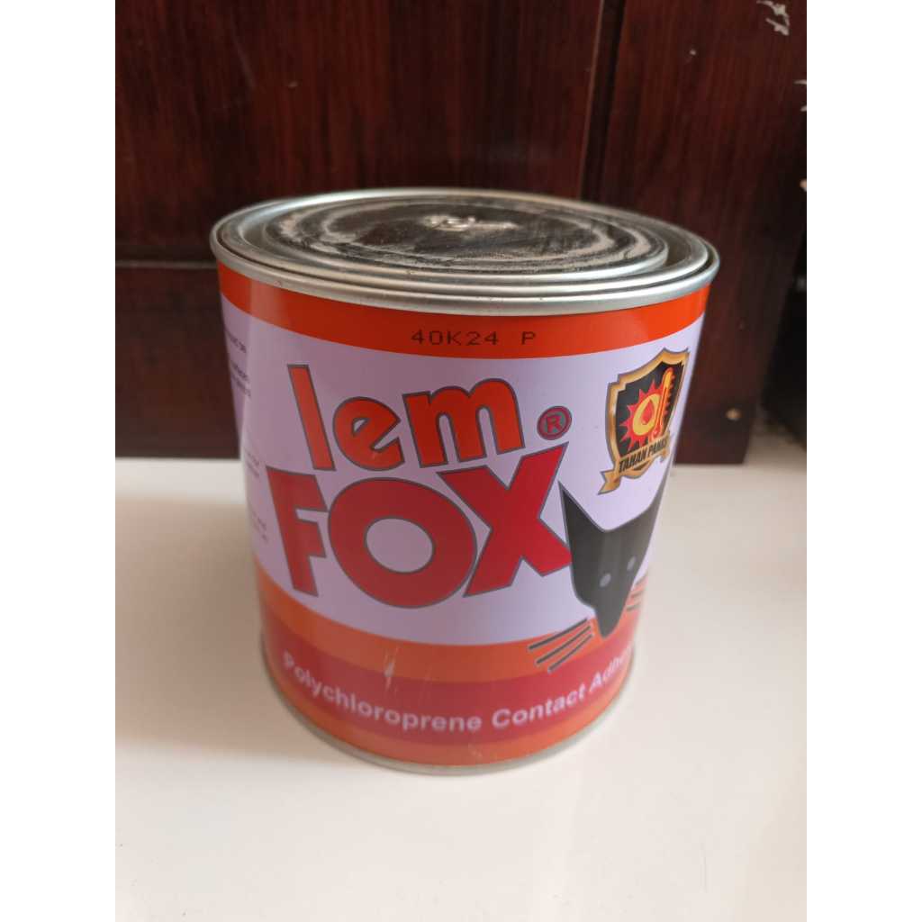 

Lem FOX kaleng