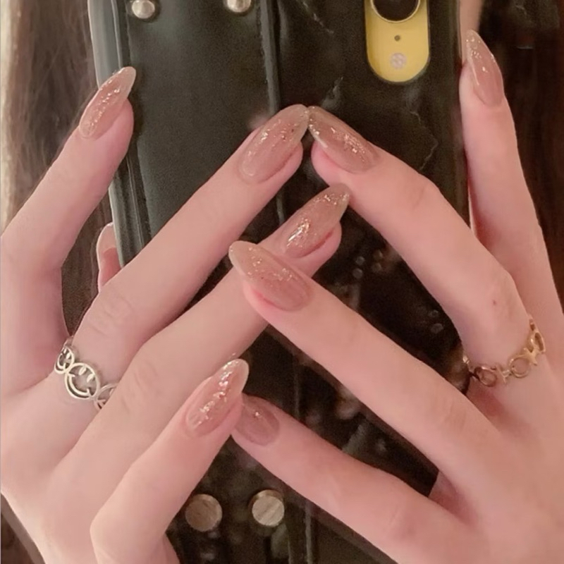 [24pcs/FREE LEM] KUKU OVAL PANJANG BLINK NUDE / KUKU R065