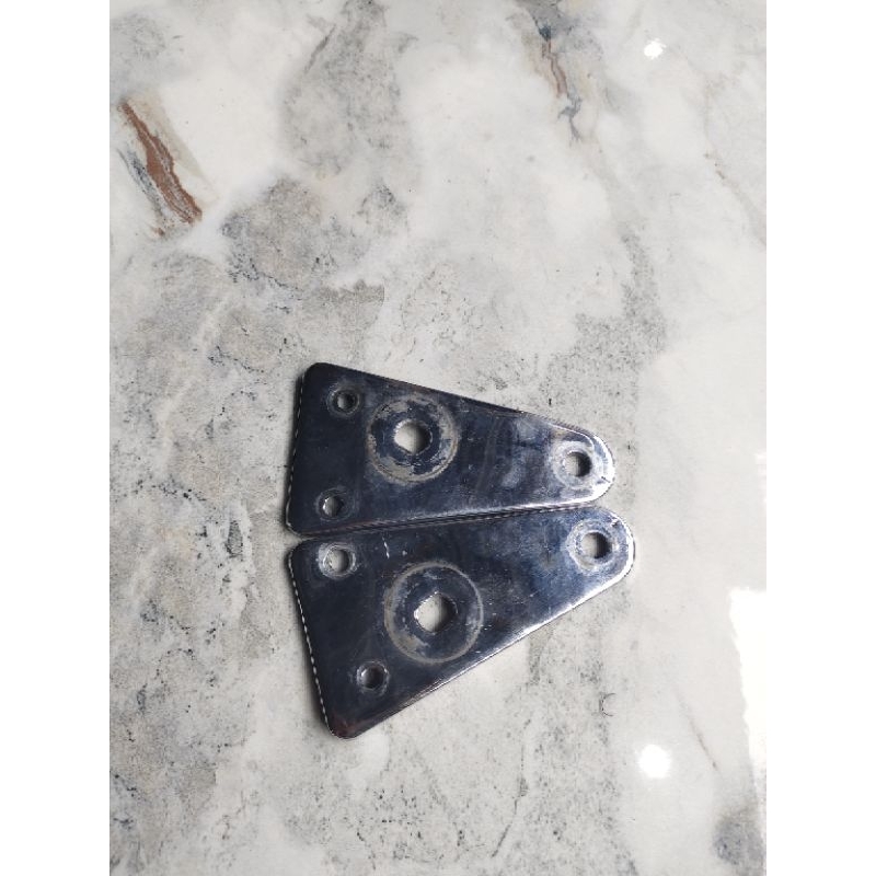 kupingan lampu Megapro primus