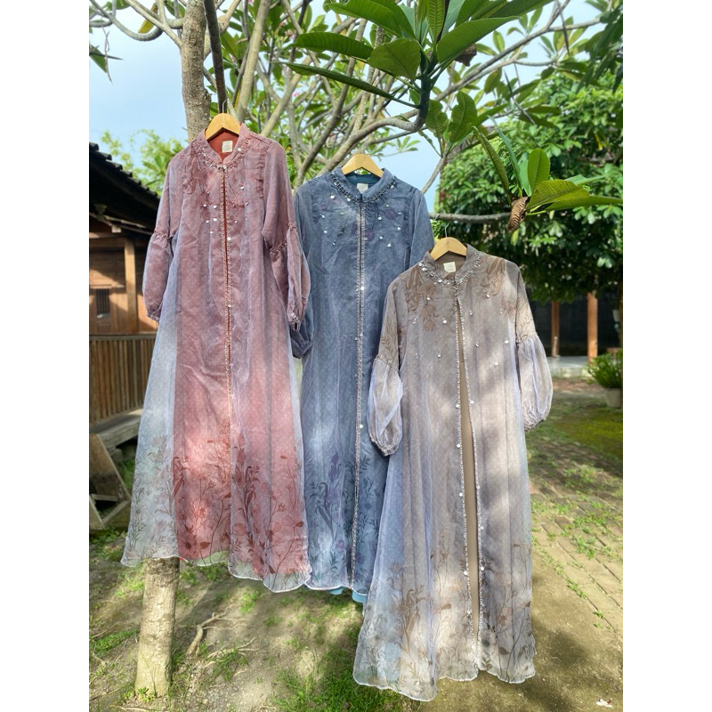 Naira SET (Dress + Hijab segi empat)