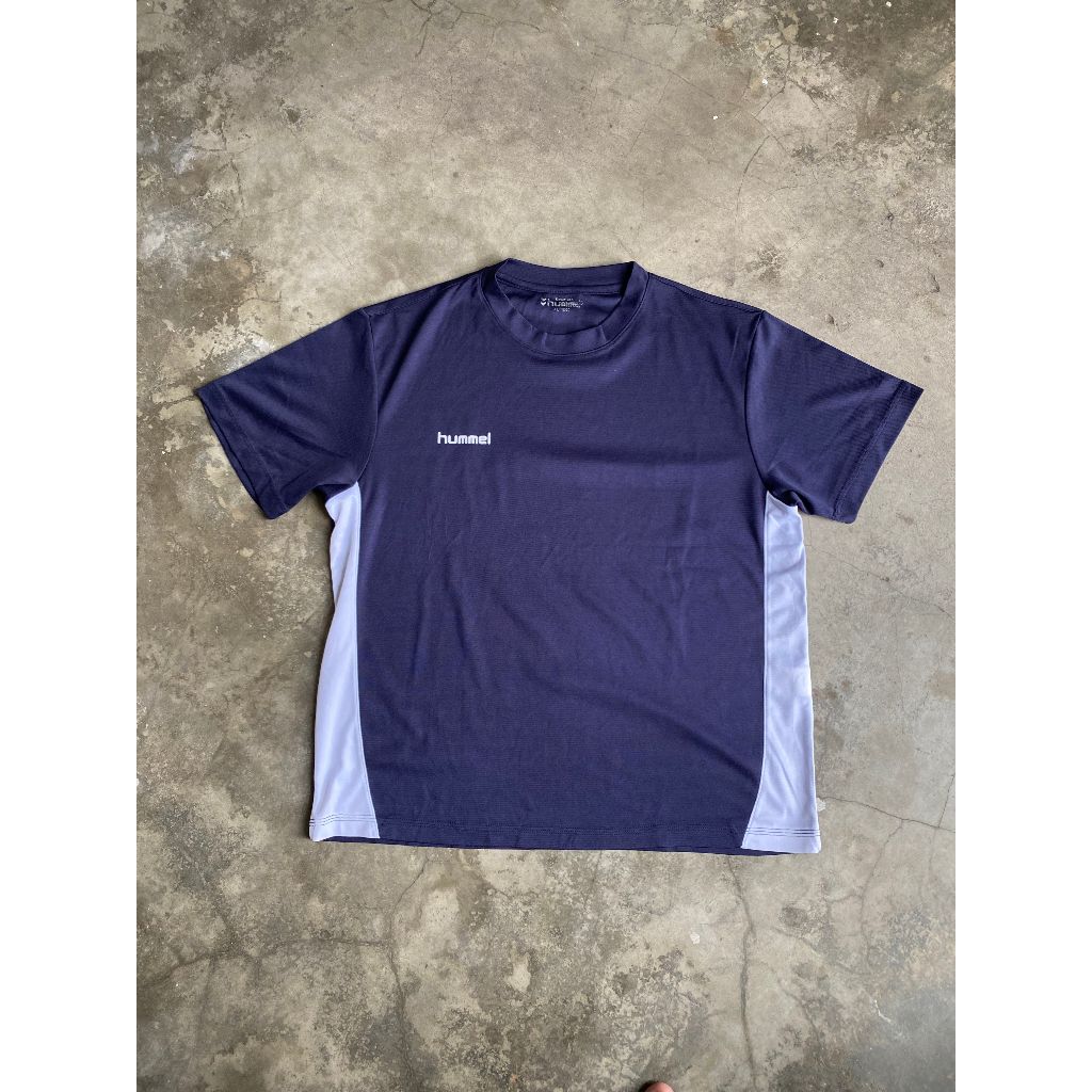 kaos olahraga jersey hummel