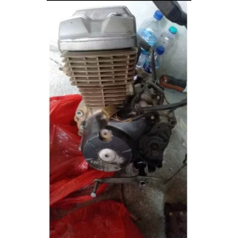 mesin Honda Verza Megapro monoshock crf mesin utuh tinggal naik rangka