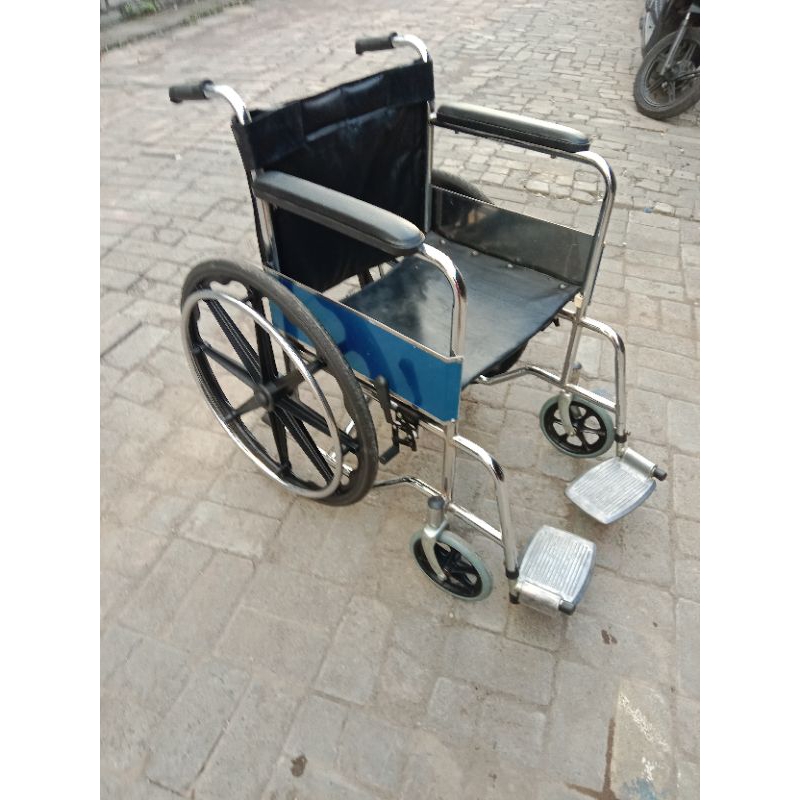 KURSI RODA BEKAS MODEL STANDART / KURSI RODA SECOND TERMURAH / KURSI RODA BAN MATI / KURSI RODA BAN 