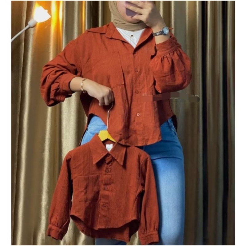 Baju Couple Ibu Dan Anak Perempuan / Baju Couple Mom Dan Kids / Kemeja Oversize Couple Ibu Dan Anak 