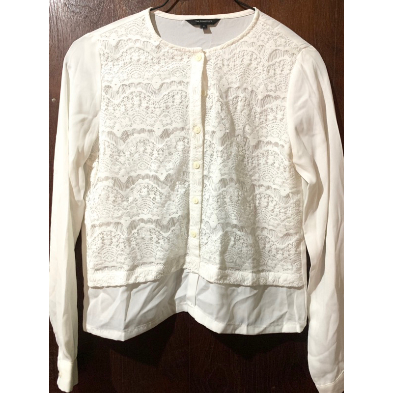 Kemeja putih lace the executive