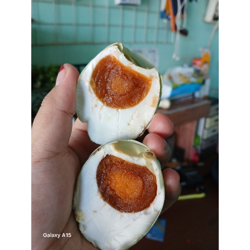 

telur asin rebus isi 6 butir