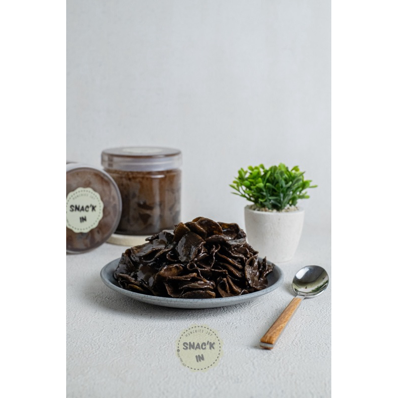 

Keripik Pisang Lumer Cokelat Premium Camilan Cokelat Manis Jar 500gr (isi 250)