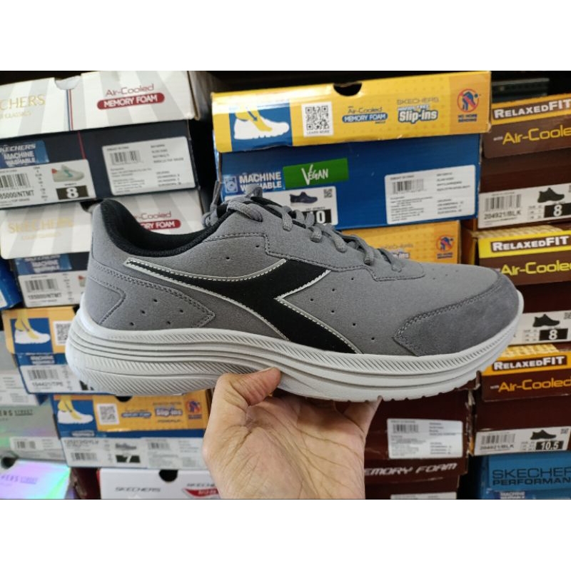 Diadora Eagle 7 Running shoes (Grey)