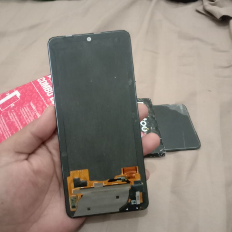 lcd Poco f4 5g minus Gren line tengan dikit tinggal pasang no minus copotan hp
