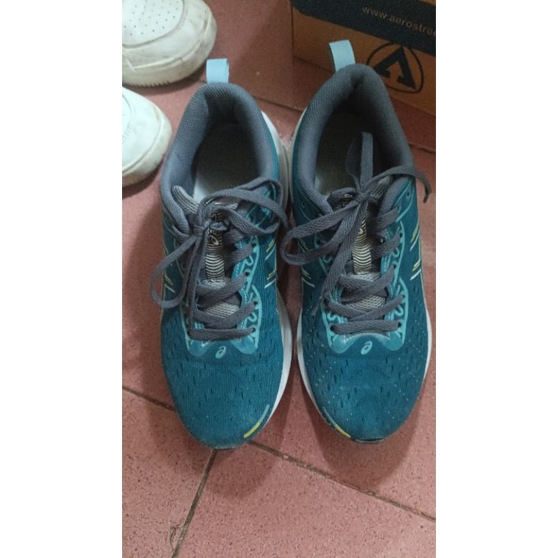 spatu airwalk original second no 40