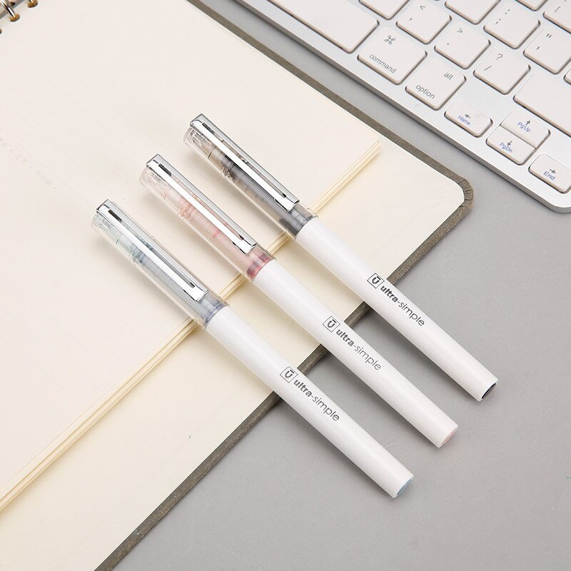 

M&G ULTRA SIMPLE SERIES ROLLER PEN 0.5MM BLACK - 10012920/ARP57901