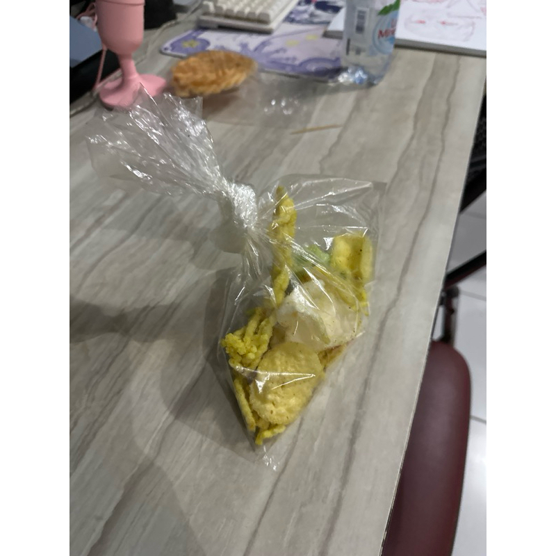 

krupuk manis hihi