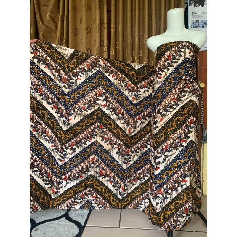 Batik tulis madura Batik tulis madura asli batik tulis madura premium